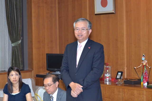 亜東関係協会秘書長が県議会を訪問されました